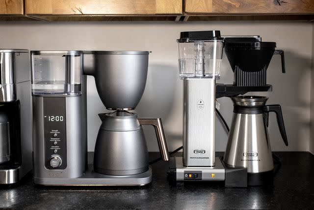 My coffee lab. OXO cold brewer and OXO burr grinder + this weeks  experimental beans. : r/coldbrew