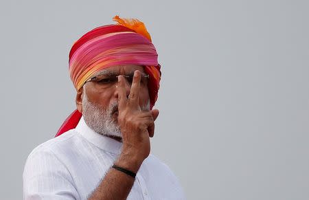 Indian Prime Minister Narendra Modi gestures as he addresses the nation from the historic Red Fort during Independence Day celebrations in Delhi, India, August 15, 2016. REUTERS/Adnan Abidi