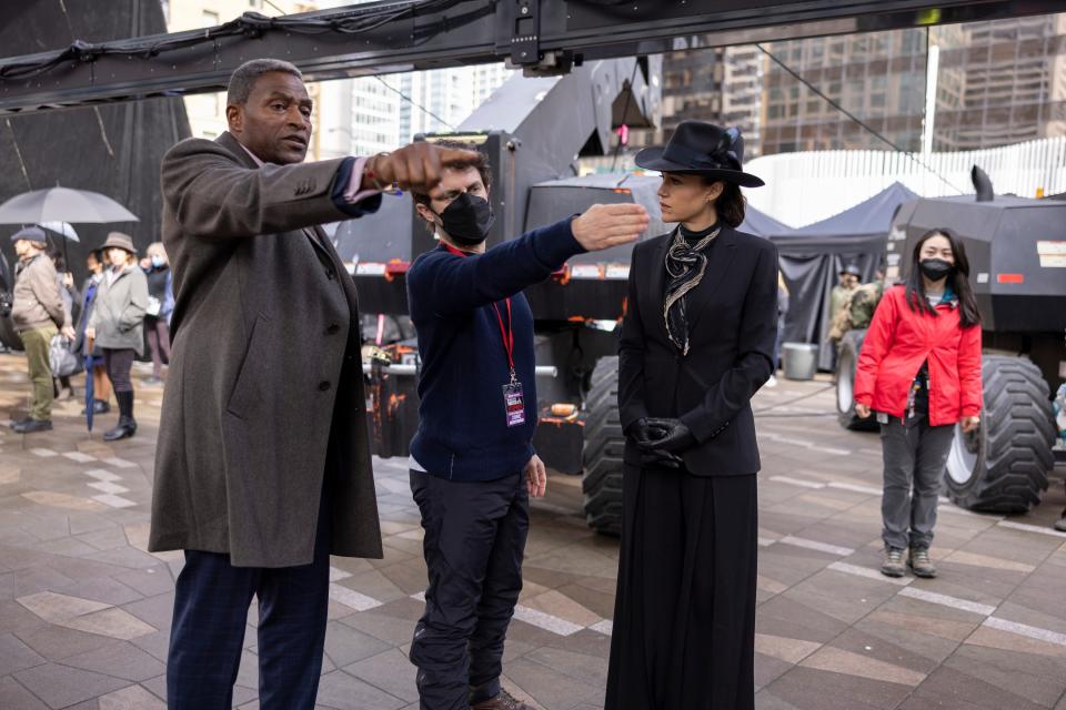 Carl Lumbly, Michael Fimognari, and Carla Gugino on the set of The Fall of the House of Usher