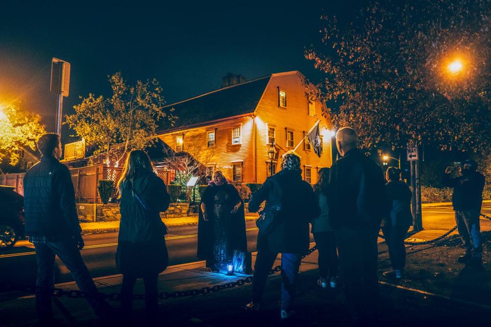 Ghost Tours of Newport include stops at such reputedly haunted locales as the historic White Horse Tavern.