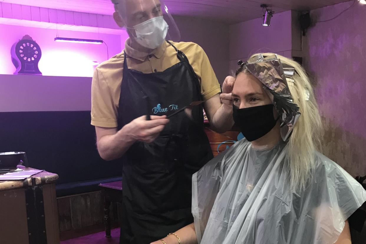 Rosie Fitzmaurice tries out a new covid-secure Blue Tit salon: Blue Tit