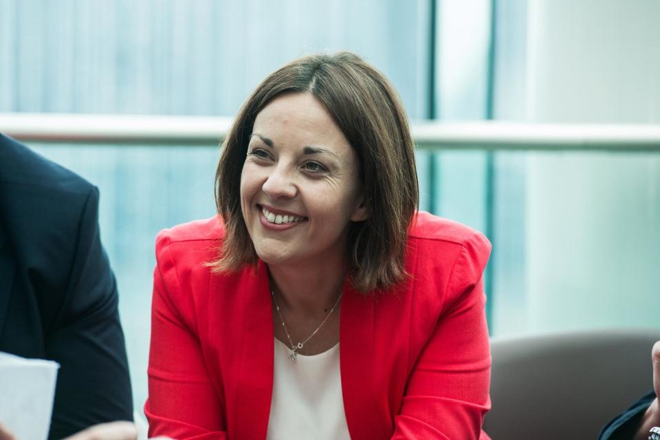 Die ehemalige schottische Labour-Chefin Kezia Dugdale unterhielt sich beim diesjährigen Edinburgh International Book Festival mit der Unabhängigkeitsaktivistin und Journalistin Lesley Riddoch.  Bild: John Devlin.