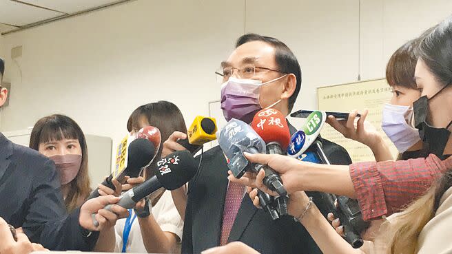 法務部長蔡清祥24日向媒體說明執行死刑問題。（陳志賢攝）