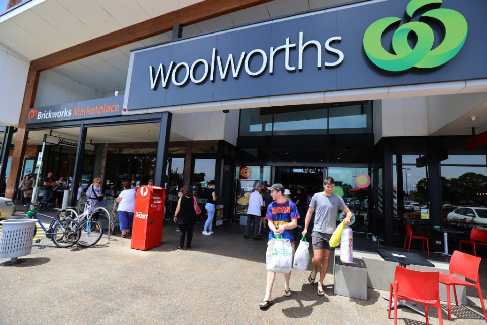 People queuing at Woolworths in Adelaide, Australia. Source: Getty