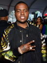 Sean Kingston arrives on the 2012 American Music Awards red carpet.