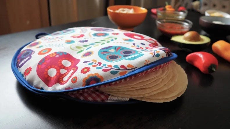 The ENdeas is the best tortilla warmer we tested.