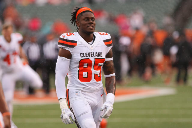 njoku cleveland browns