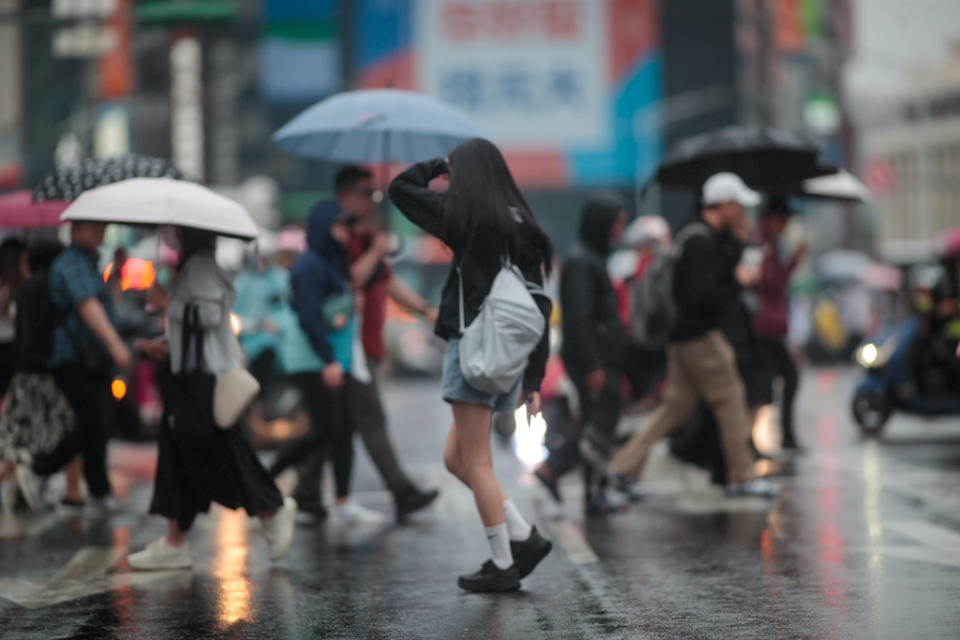 氣象署發布大雨特報。（資料照）