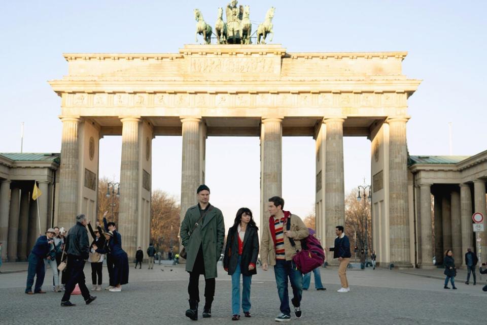 "Bumper In Berlin" (Julia Terjung/Peacock)