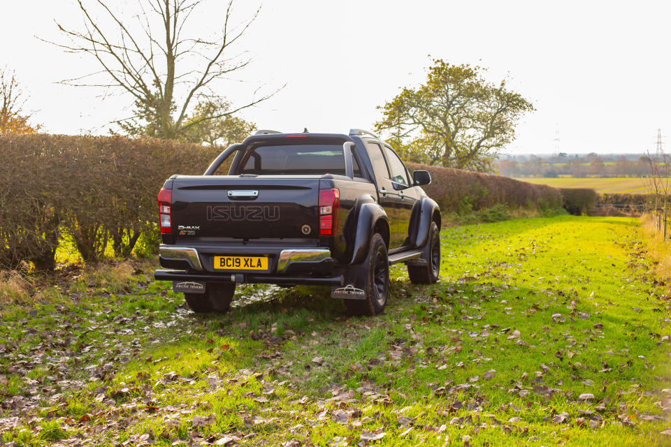 Isuzu D-Max Arctic Trucks AT35