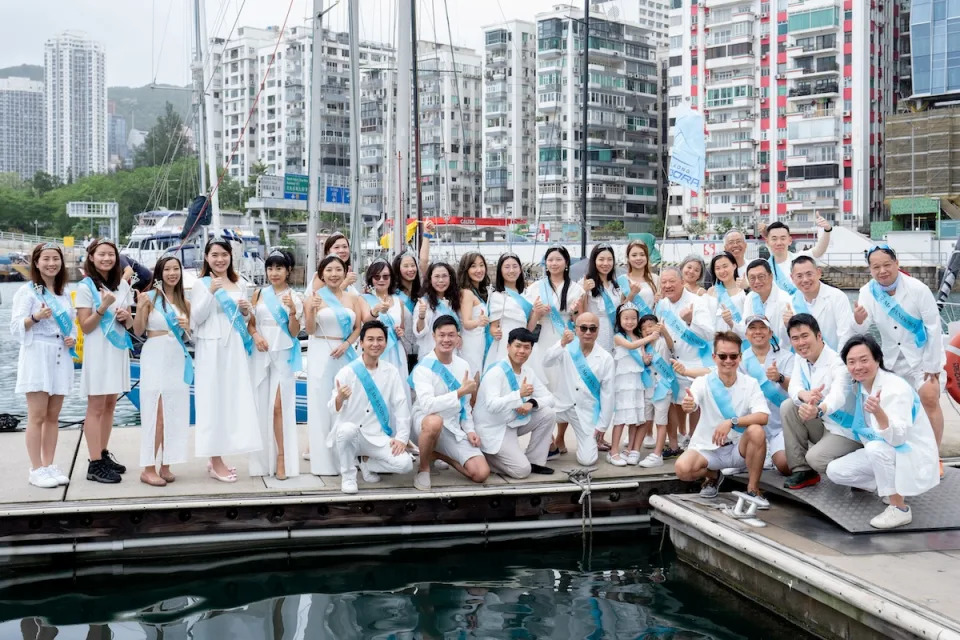 Pandora 級別及數位Etchells級別帆船運動員均是中國香港代表團。他們以「香港先生」及「香港小姐」造型上陣應戰。