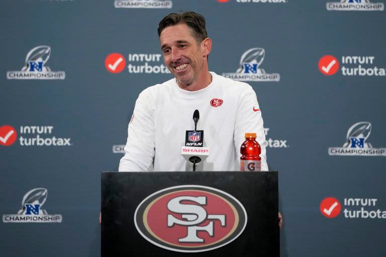 Kyle Shanahan, entrenador de San Francisco y una de las mentes más brillantes de la liga para el juego de ataque, desea desquite tras la final perdida en 2020 contra el mismo adversario.