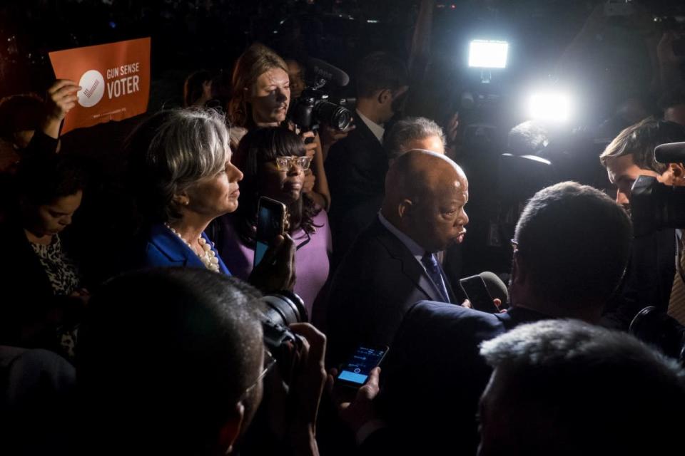 Democrats stage gun-control House sit-in2