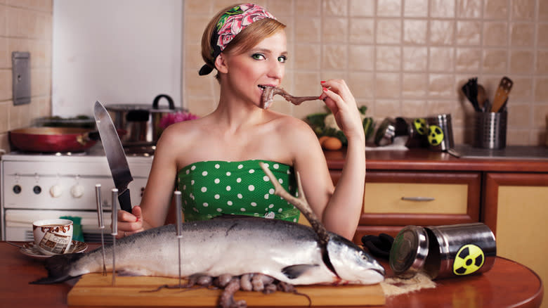 woman eating toxic fish