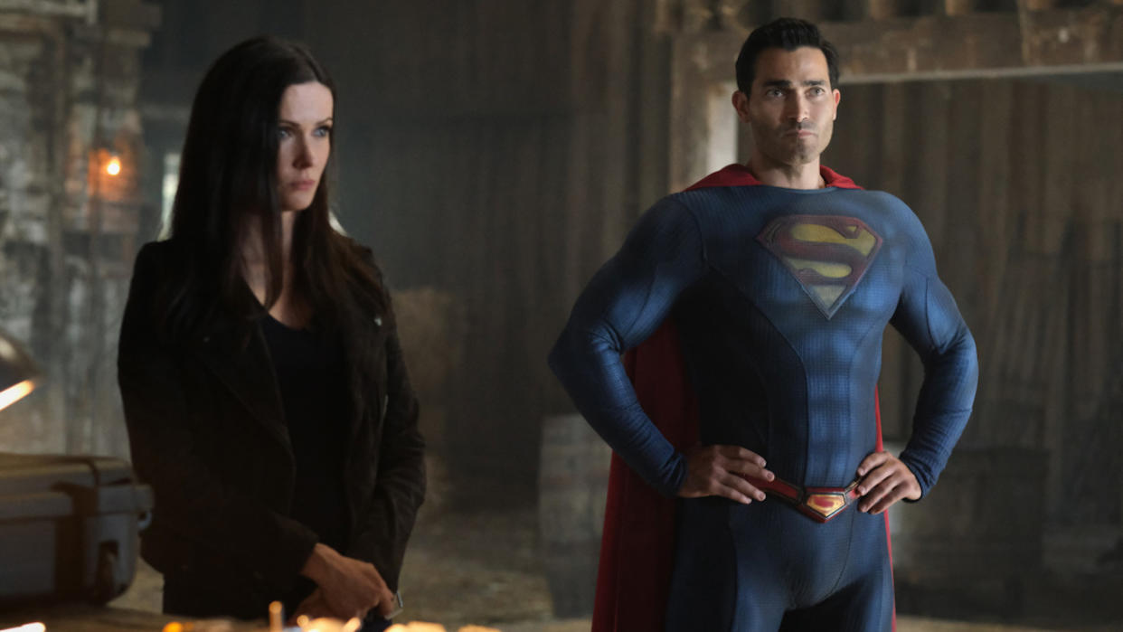  Elizabeth Tulloch's Lois Lane and Tyler Hoechlin's Superman. 