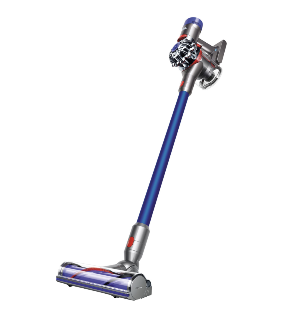 Dyson V7 Complete Cordless Stick Vacuum (Photo via Best Buy Canada)