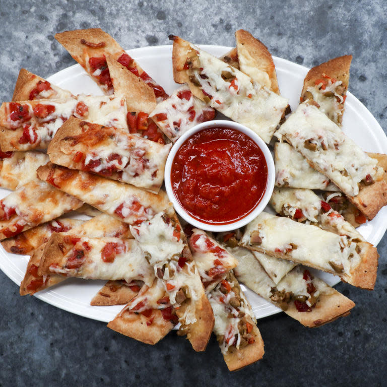 Easy Party Pizza Sticks