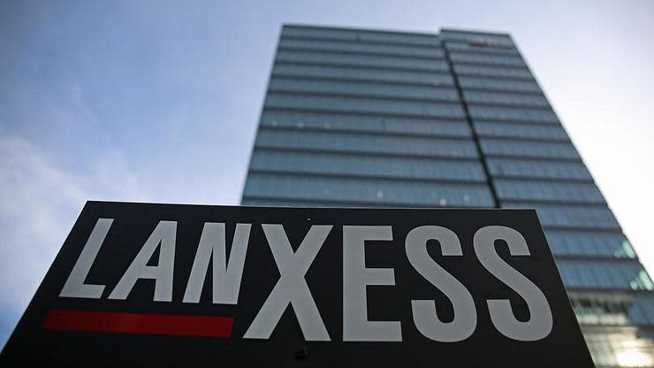 Während sich der Handelsstreit verschärft, erhöht Lanxess-Chef Zachert die Investments in den USA. Dafür stehen gut 500 Millionen Euro bereit.