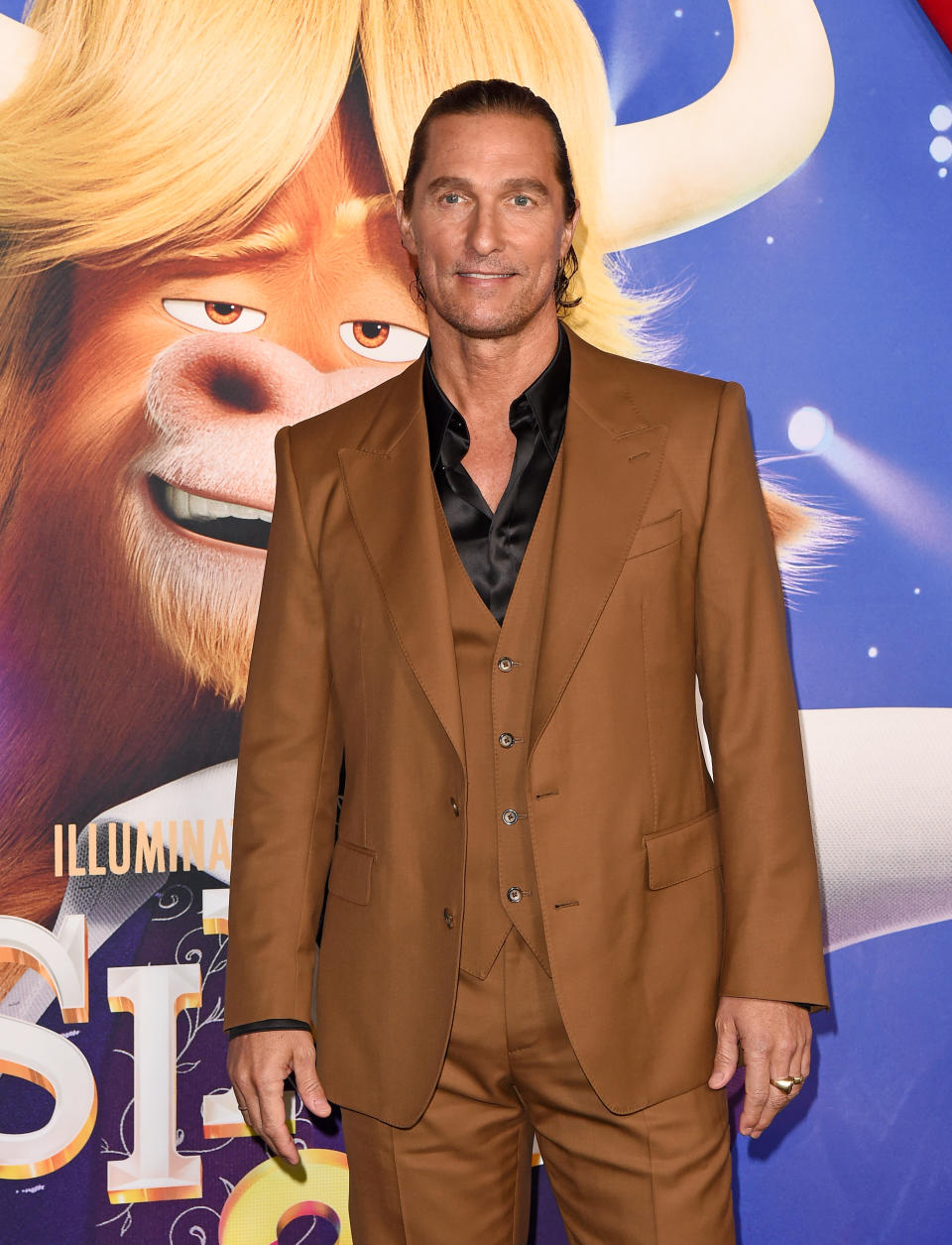 Matthew McConaughey in a suit at the Sing 2 premiere
