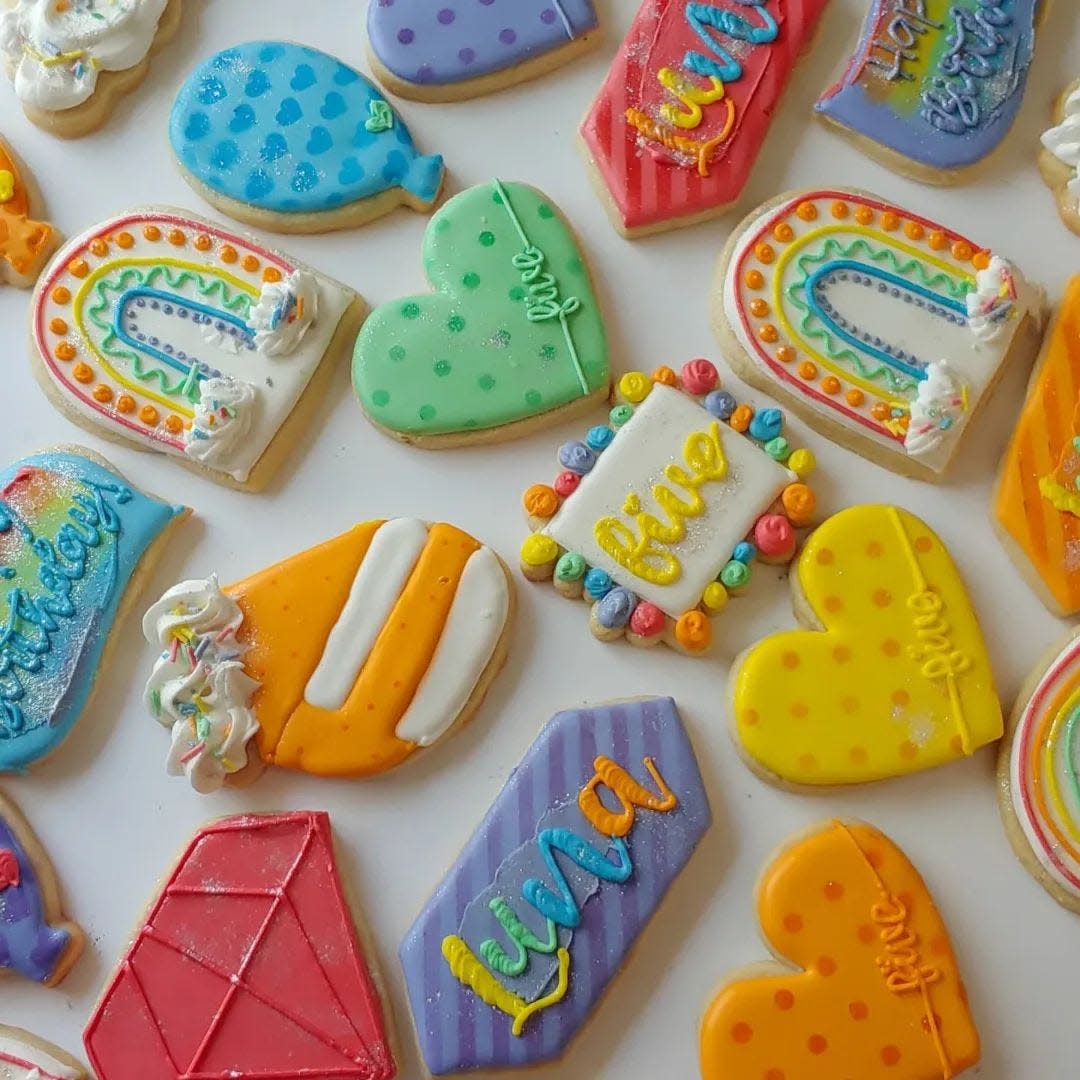 One Smart Cookie offers custom decorated cookies for every occasion and event.