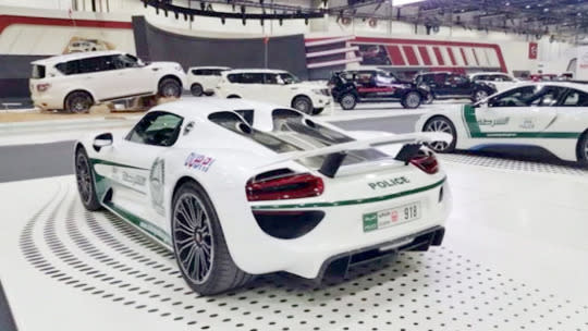 Dubai Police Add Luxury Porsche 918 Spyder To Their Speedy Fleet