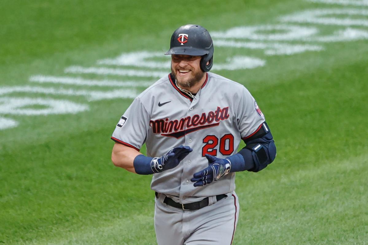 Josh Donaldson breaks down Twins fall from first place to last