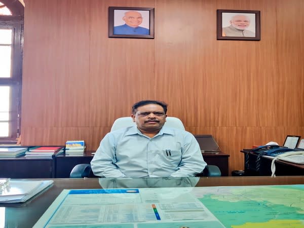 Rahul Agarwal, Indian Railway Traffic Service (IRTS) officer of 1992 batch assumed charge as Divisional Railway Manager, Mysuru. (Photo/Twitter)