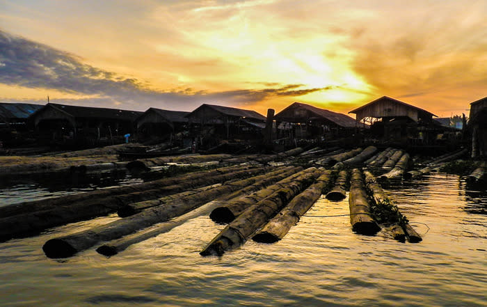 Picture perfect: A breathtaking view of Banjarmasin's canal. (