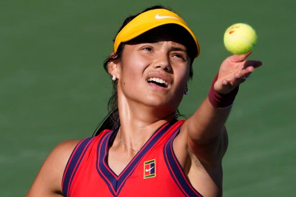 Emma Raducanu powered through to the US Open fourth round (Seth Wenig/AP) (AP)