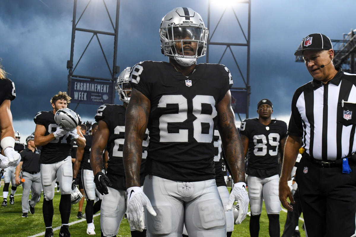 How the Raiders are operating training camp without Josh Jacobs - Sactown  Sports