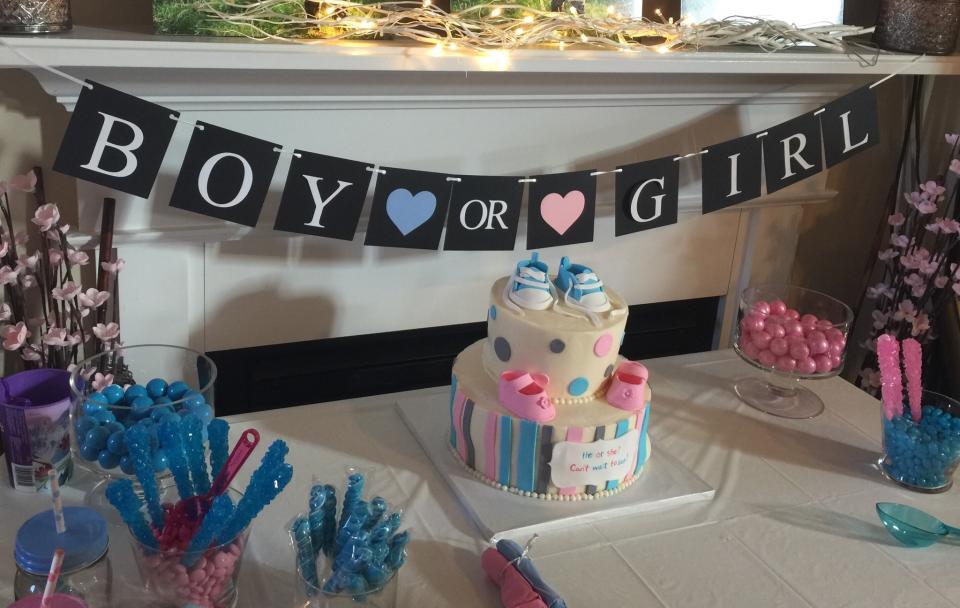 Baby shower celebration cake and bunting