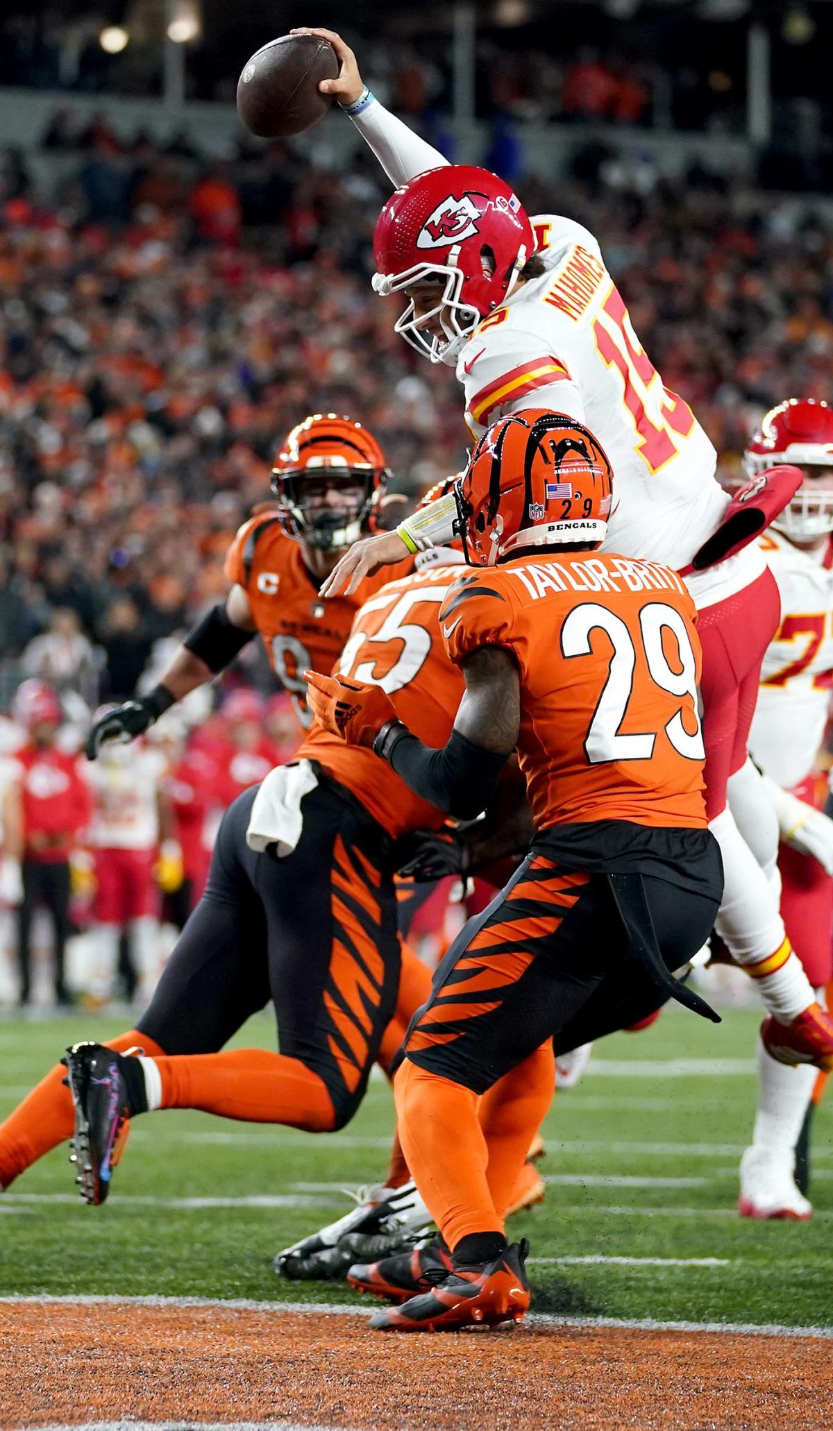 Bengals vs. Chiefs NFL playoff game preview: Prediction, picks, odds