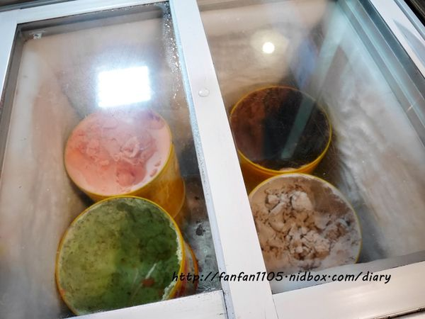 【永和牛排】鮮牛排 平價超值 附沙拉吧吐司濃湯咖啡飲料冰沙冰淇淋 (4).JPG
