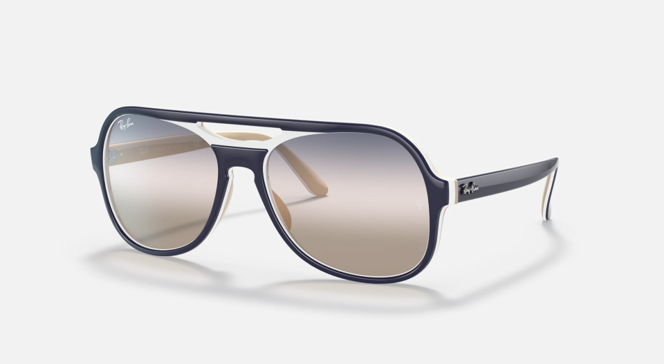 POWDERHORN BI-GRADIENT. Foto: ray-ban.com