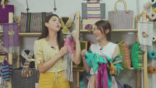 Kaki started an online clothing store with her friend after leaving TVB