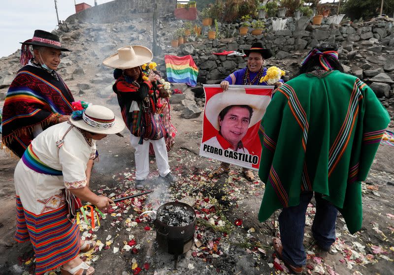 Peruvian shamans predict presidential election outcome, in Lima