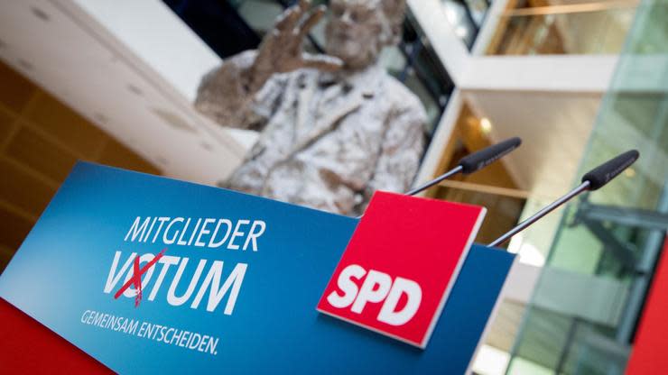 Die SPD-Mitglieder geben grünes Licht für eine Neuauflage der Großen Koalition. 66 Prozent stimmten dem Koalitionsvertrag mit der Union zu.