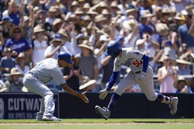 Mookie Betts' grand slam caps 8-run 4th inning as the Dodgers stun the San  Diego Padres 13-7 - Washington Times