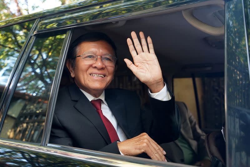 Former CNRP leader Kem Sokha leaves for the hearing of the verdict in his treason case, in Phnom Penh