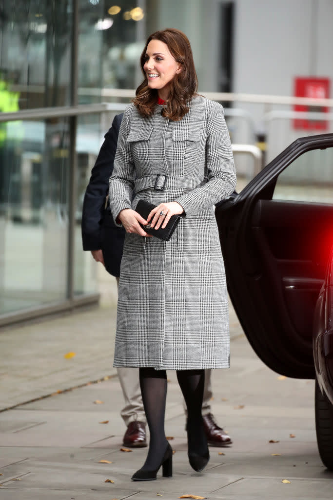 Pregnant Kate Middleton stuns in $660 coat