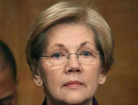 Elizabeth Warren says Barack Obama does not understand 'lived experience of most Americans'