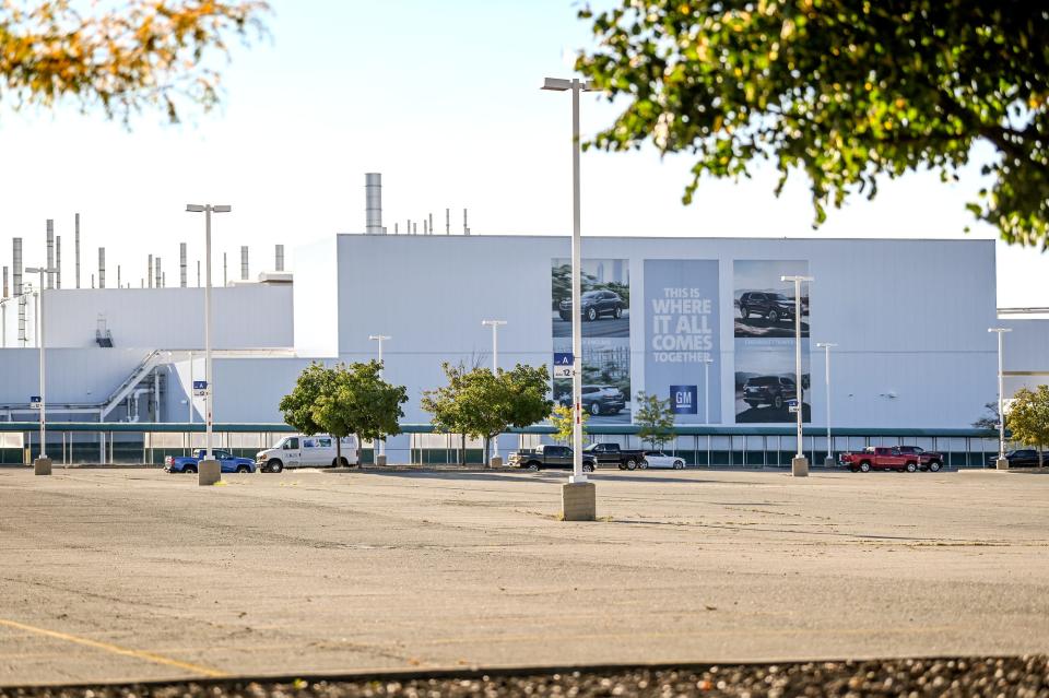 The employee parking lot at the General Motors Lansing Delta Township plant on Thursday, Sept. 16, 2021, in Lansing.