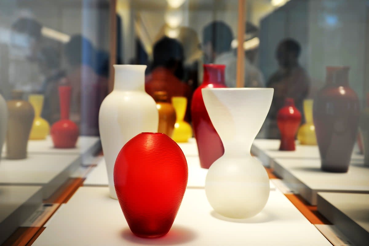 File Visitors look at one of the pieces by Carlo Scarpa at the new 'Stanze del Vetro'  (Glass Rooms) museum   (AFP/Getty)