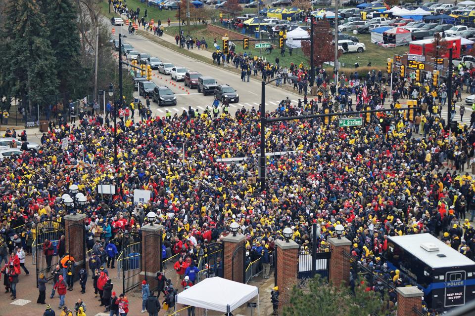 Fans entering the Ohio State, Michigan game 11-27-21