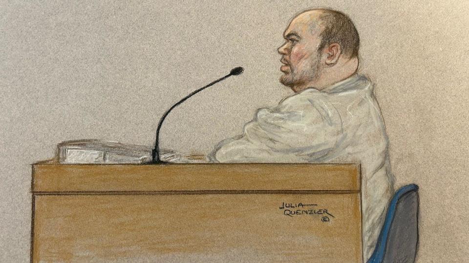 Court sketch of Gavin Plumb sat at the witness box