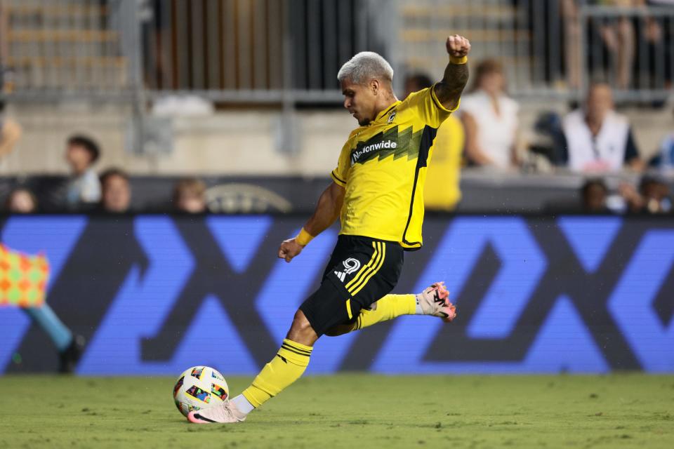 Aug 28, 2024; Philadelphia, Pennsylvania, USA; Columbus Crew forward Cucho Hernandez (9) plays the ball in the second half against the Philadelphia Union at Subaru Park. Mandatory Credit: Caean Couto-USA TODAY Sports