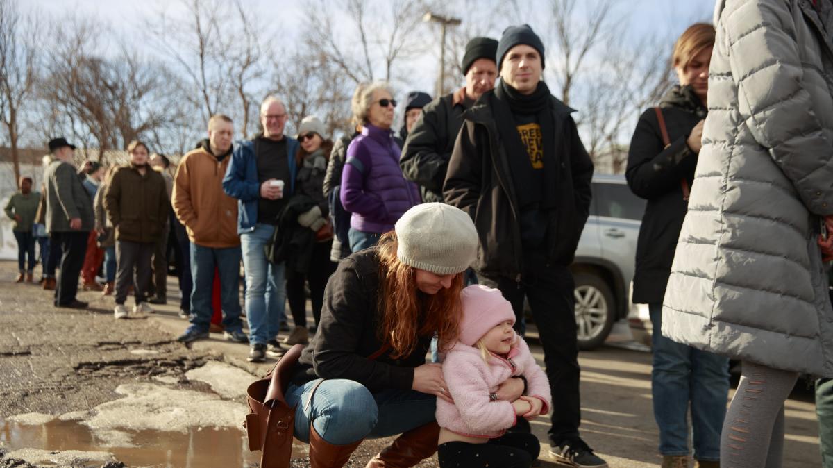 Tech Issues And ‘inconsistencies Delay Iowa Caucus Results Video 