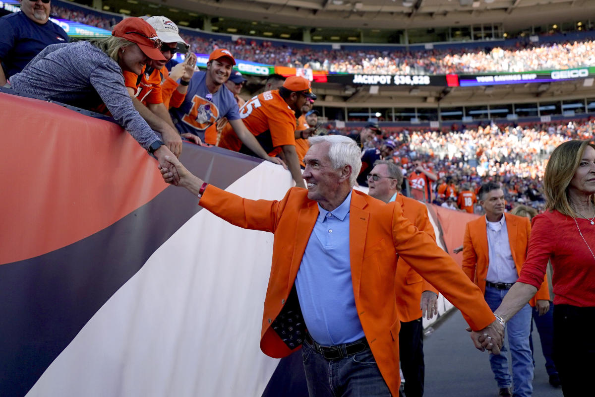 Ford Hall of Fans at Pro Football Hall of Fame Announces Five