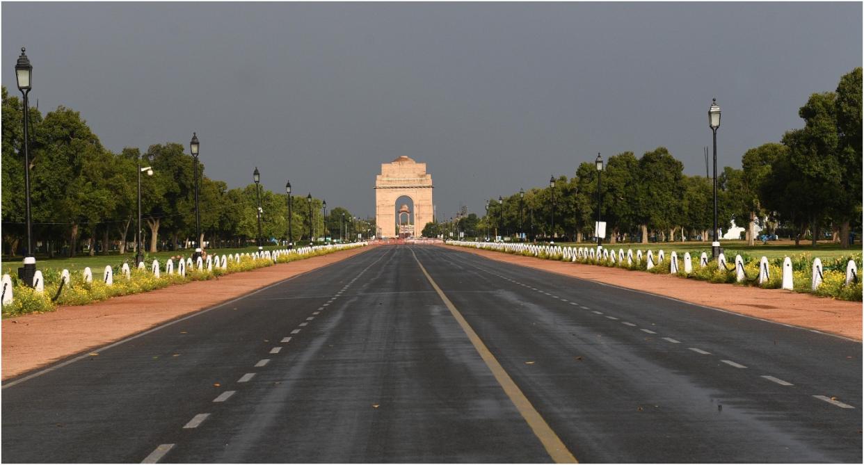Deserted view of Rajpath during the second day of lockdown imposed by the state government to curb the spread of coronavirus on March 24, 2020 in New Delhi, India. (Photo by Vipin Kumar/Hindustan Times via Getty Images)
