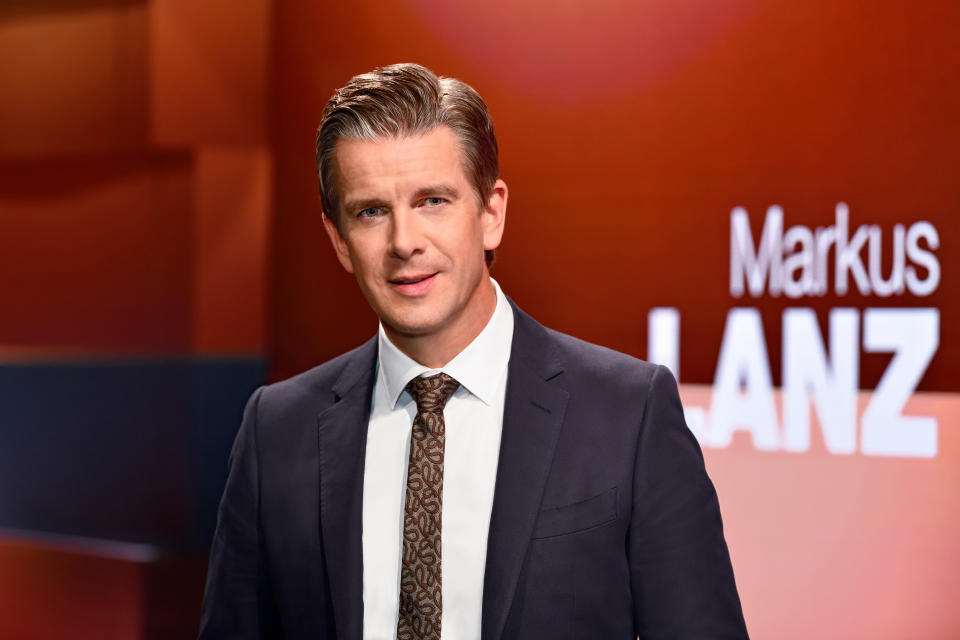 Moderator Markus Lanz fragt nach… (Bild: ZDF / Markus Hertrich)